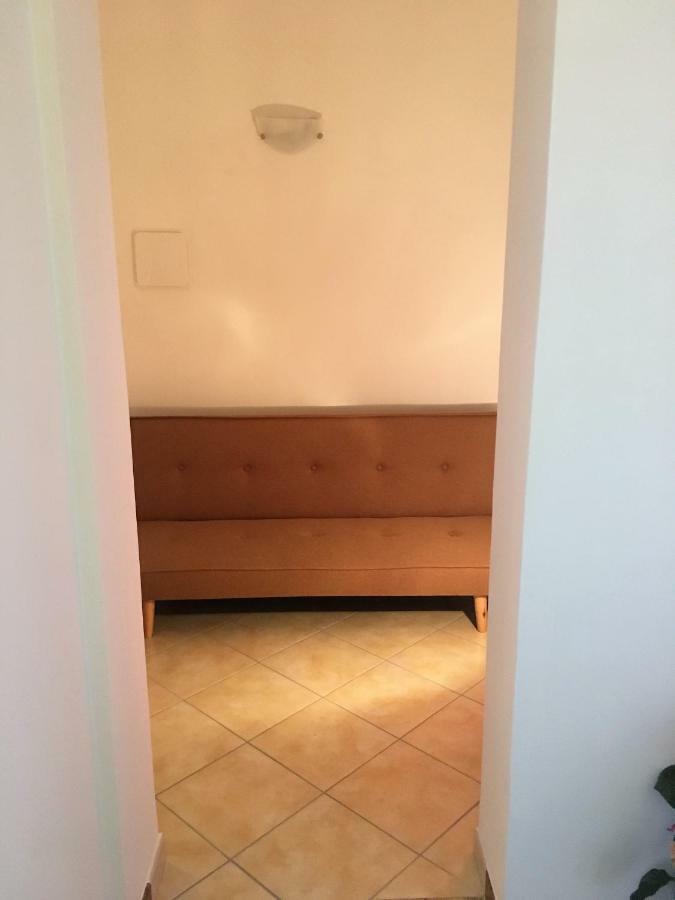 Il Giardino Dei Limoni Apartment Кустоначи Екстериор снимка