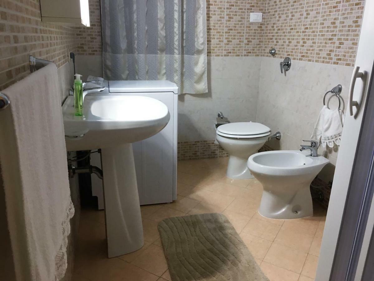 Il Giardino Dei Limoni Apartment Кустоначи Екстериор снимка